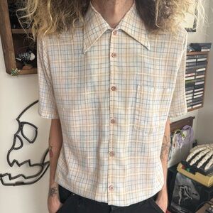 Vintage 60s 70s Van Heusen Plaid Short Sleeve Button Down Shirt ~ Size Medium